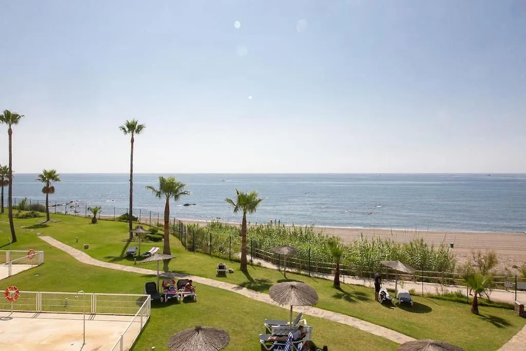 Casares Del Mar D1 9 Apartment