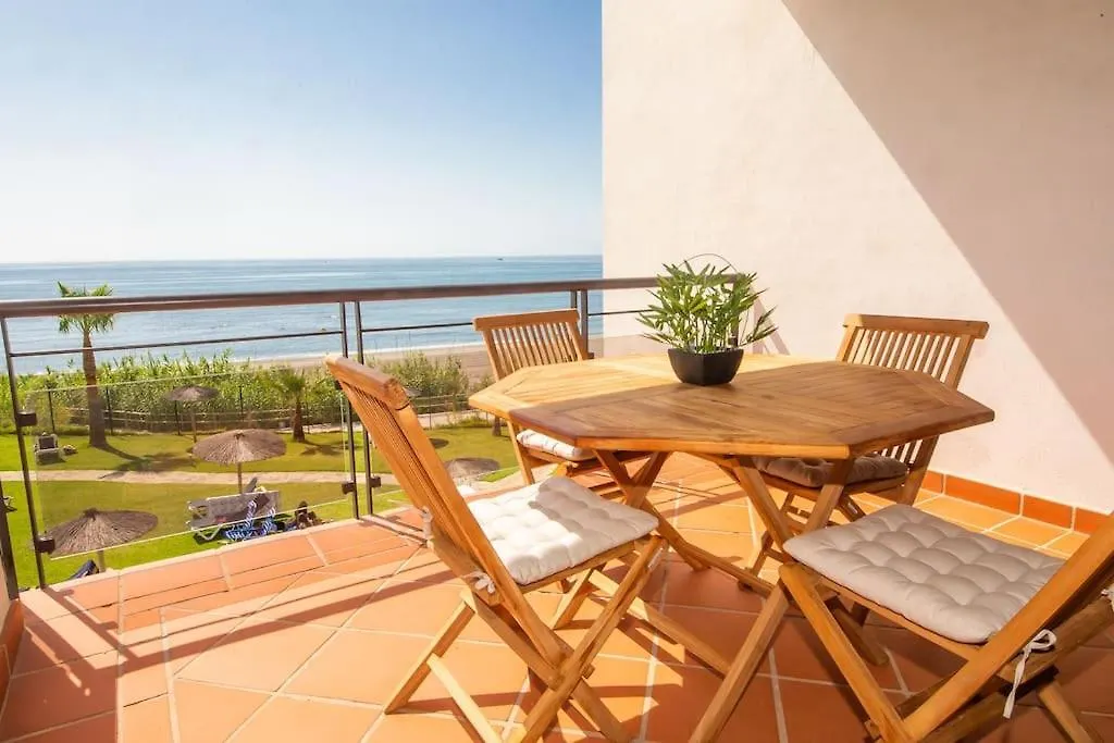 Casares Del Mar D1 9 Apartment 0*,